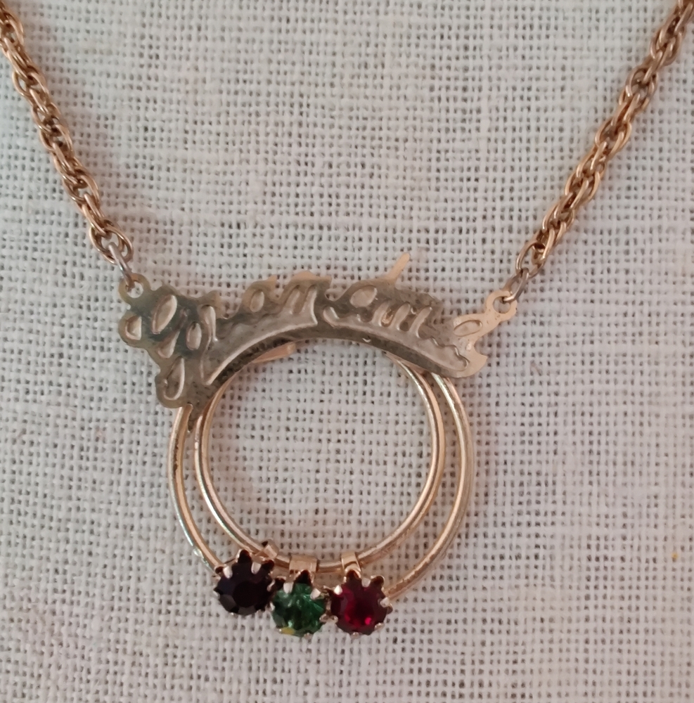 Vintage 22" gold "grandma" birth stone necklace